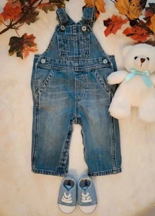 Salopette en Jean (3-6 mois) - GAP, brand: GAP, condizioni: Ottime, taglia: 3-6 mesi / 62 cm, €15.00, €16.45 include la Protezione acquisti