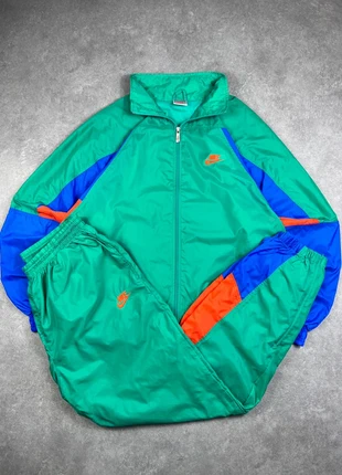 Ensemble Survêtement Nike Vintage TrackSuit Style Rétro Y2K | Taille L | Vert Bleu Logo Brodé, merk: Nike, staat: Heel goed, maat: L, € 85,00, € 89,95 inclusief Kopersbescherming
