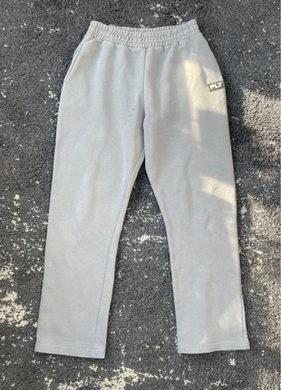 Pantalon de training PLT - gris, marca: PLT, estado: Muy bueno, tamaño: M / 38 / 10, 6,50 €, 7,53 € Protección al comprador incluida