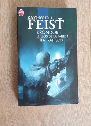 Livre - Kronos : le legs de la faille 1 La trahison, état: Très bon état, 2,00 €, 2,80 € Protection acheteurs incluse