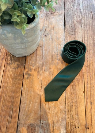 Cravate slim, état: Très bon état, 15,00 €, 16,45 € Protection acheteurs incluse