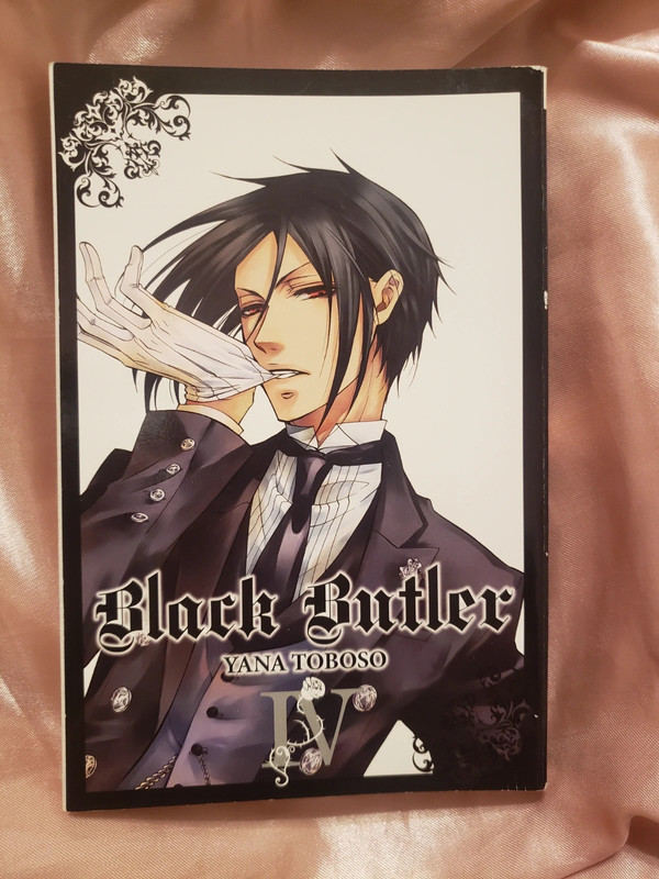 Black Butler manga IV / 4 1