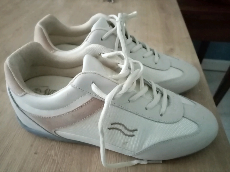 Chaussures Sveltesse minceur 41 neuves Vinted