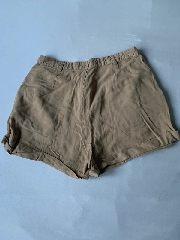 Brown shorts 3