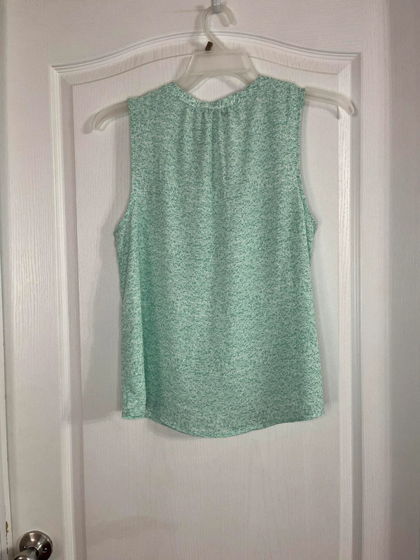 41 Hawthorn Green Sleeveless Blouse NwT Size Med Petite 2885 2