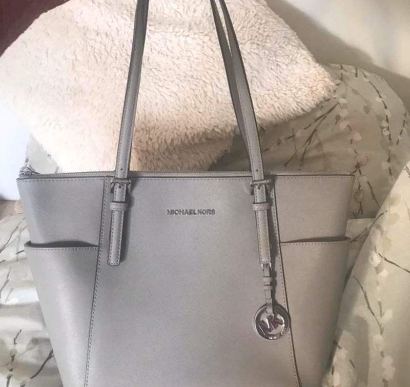 Michael kors deals gray tote