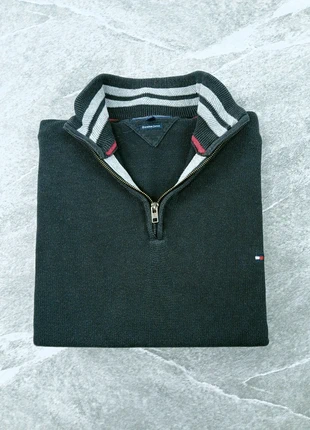 Half zip 1/4 zip col camionneur Tommy Hilfiger - Noir logo brodé - Coton Premium - Taille XL, marke: Tommy Hilfiger, zustand: Sehr gut, größe: XL, 34,00 €, 36,40 € beinhaltet Vinted-Käuferschutz Pro