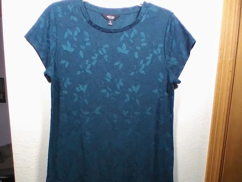 Simply Vera Vera Wang Burnout Design Short Sleeve Teal Top- Size M 1