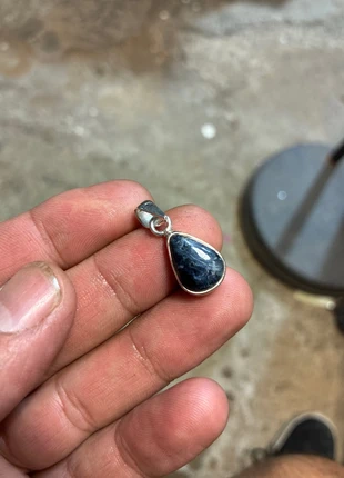 Colgante minerales, brand: Local, condizioni: Ottime, €16.00, €17.50 include la Protezione acquisti