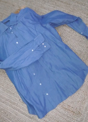 Blauw hemd mooie kleur Angelo Litrico dubbele knopen lange mouw L, merk: Angelo Litrico, staat: Nieuw zonder prijskaartje, maat: M, € 5,00, € 5,95 inclusief Kopersbescherming