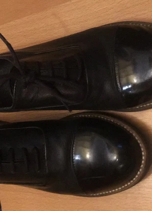 Derbies noires cuir parfait état, état: Très bon état, taille: 36.5, 8,00 €, 9,10 € Protection acheteurs incluse