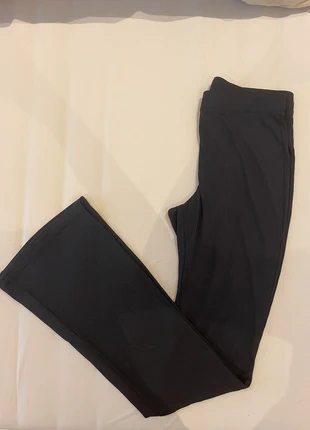 Schlaghose, marke: H&M, zustand: Sehr gut, größe: S / 36 / 8, 8,00 €, 9,10 € inklusive Vinted-Käuferschutz