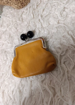 👠 Porta Moedas Parfois Mostarda Em Óptimo Estado, marque: Parfois, état: Très bon état, 3,00 €, 3,85 € Protection acheteurs incluse