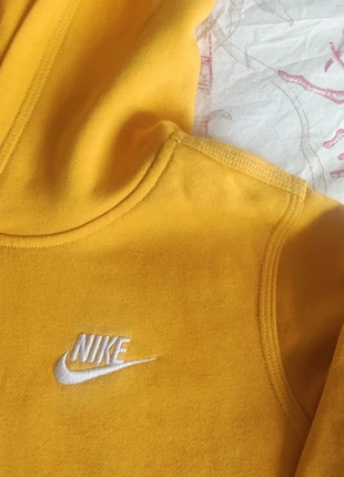 Sudadera Nike niñ@ , talla M , color mostaza, poco uso, marque: Nike, état: Très bon état, taille: M, 8,00 €, 9,10 € Protection acheteurs incluse