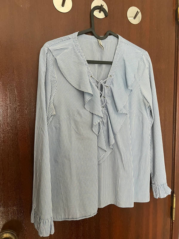 Camisa riscas e folhos stradivarius 1