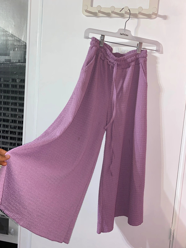 Pantalón ancho suelto lila 4