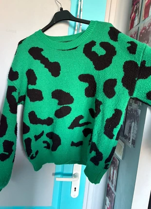 pull vert et noir léopard, état: Bon état, taille: S / 36 / 8, 5,00 €, 5,95 € Protection acheteurs incluse