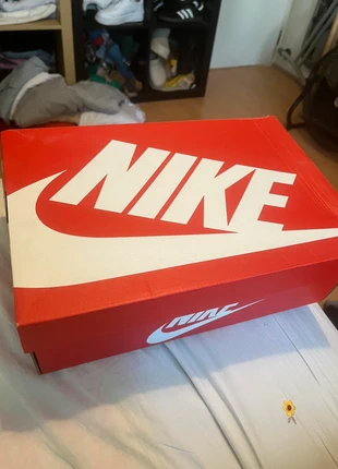 W Nike Dunk High, marque: Nike, état: Bon état, taille: 42,5, 70,00 €, 74,20 € Protection acheteurs incluse