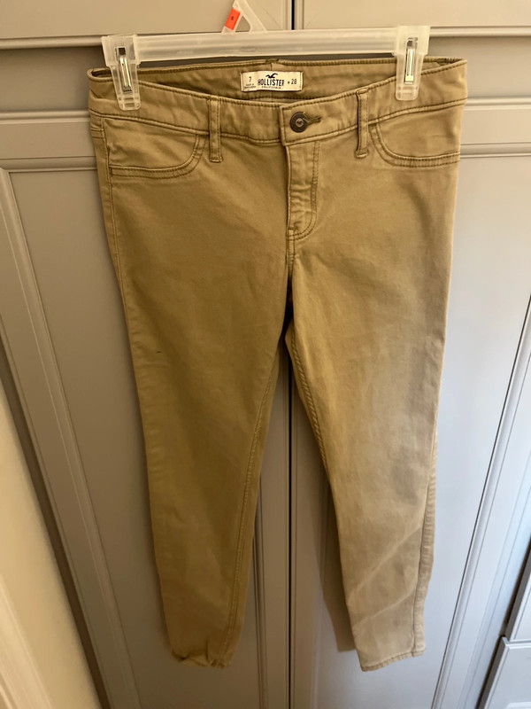 Womens tan Hollister skinny jeans size 7  28” worn once and washed my daughter never wore them again 5