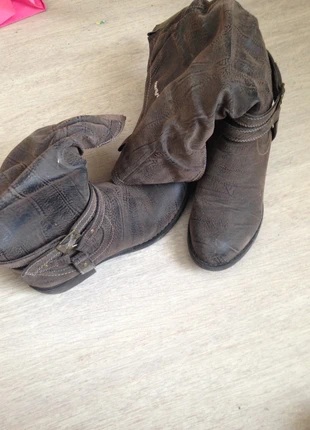 Botte , brand: Bata, condition: Good, size: 38, €5.00, €5.95 includes Buyer Protection