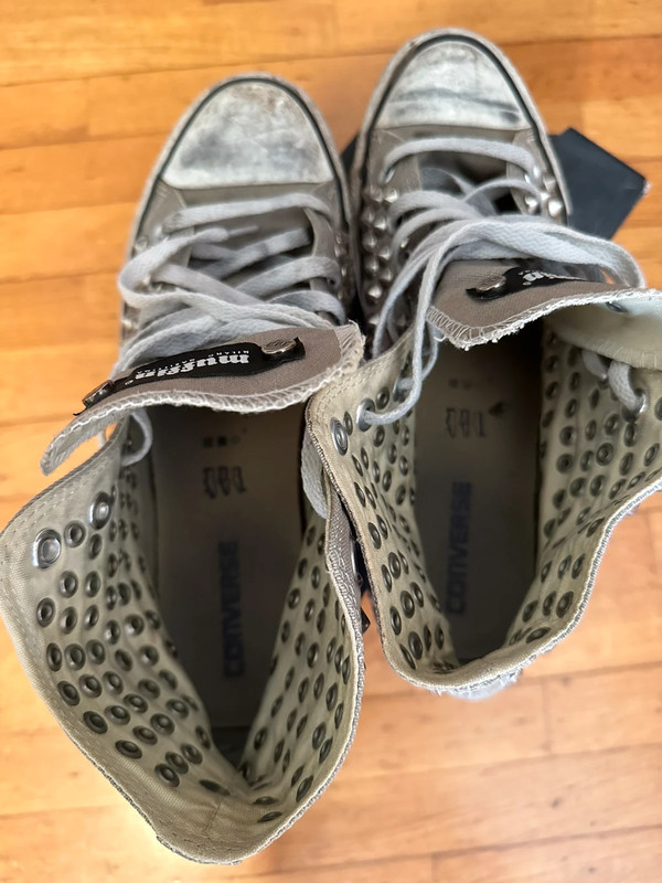 Muffin shop converse sales platform