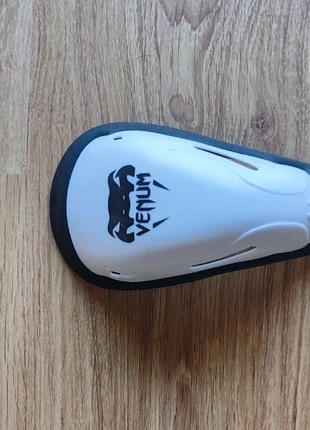 Coque de protection VENUM, brand: Venum, condition: Very good, €8.00, €9.10 includes Buyer Protection