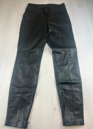 Pantalon Femme en Simili Cuir Zara Noir Taille M, brand: Zara, condition: Very good, size: M / 38 / 10, €14.00, €15.40 includes Buyer Protection