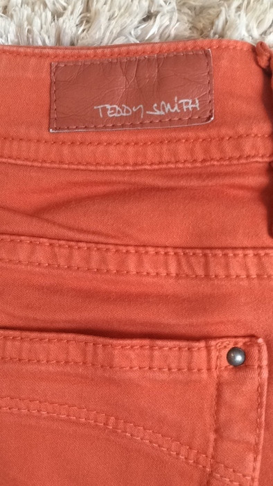 Jeans slim orange. 2
