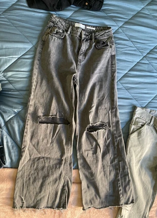 Jeans Baggy, marque: Bershka, état: Neuf sans étiquette, taille: XXS / 32 / 4, 4,00 €, 4,90 € Protection acheteurs incluse