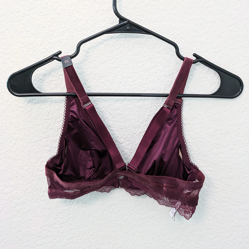 BNWT Victoria's Secret maroon lace front clasp bralette - Size XS 2