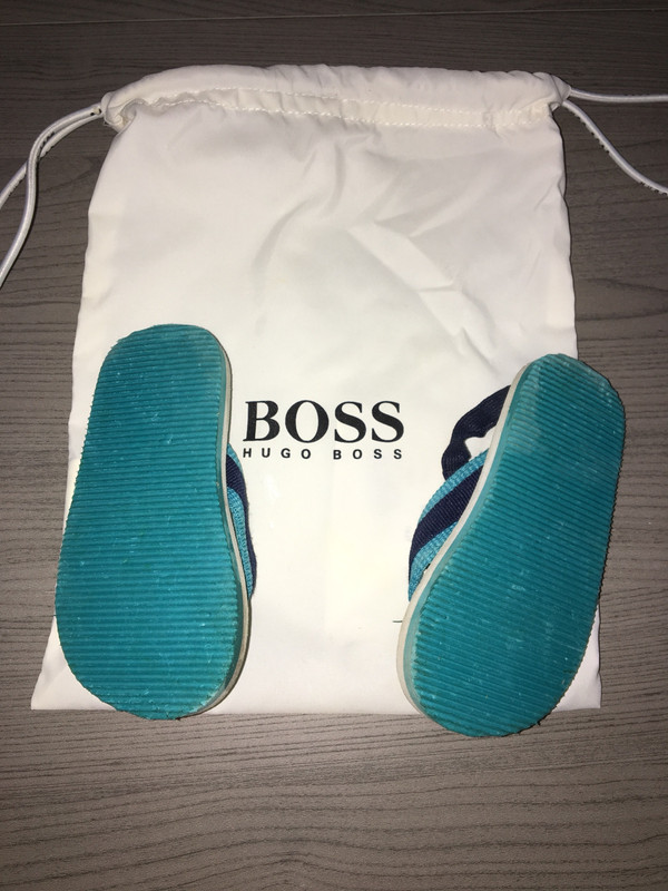 Tongs Bebe Hugo Boss Vinted