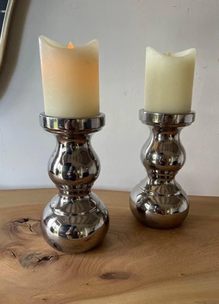 Lot de 2 bougeoirs argentés et bougies, brand: Jane Wood, condition: Very good, €6.00, €7.00 includes Buyer Protection
