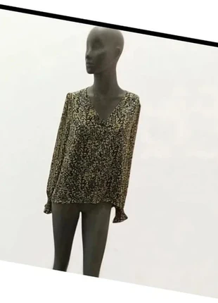 Haut cache-cœur Grace et Mila foncé motifs floraux jaunes – Jolie blouse élégante femme M – Promo 😁, marke: Grace & Mila, zustand: Sehr gut, größe: S / 36 / 8, 14,99 €, 16,44 € beinhaltet Vinted-Käuferschutz Pro