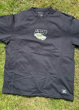 T-shirt Oversized/Vintage (pull&bear), brand: Pull & Bear, condizioni: Ottime, taglia: M, €6.99, €8.04 include la Protezione acquisti