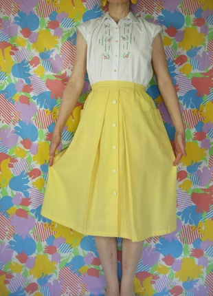 jupe jaune vintage mi longue boutonnée évasée années 80, brand: Vintage Dressing, condition: Very good, size: XL / 42 / 14, €26.00, €28.00 includes Buyer Protection Pro