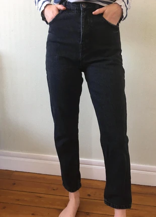 Pantalon jean brut stradivarius noir gris mom jean taille ajustée, marque: Stradivarius, état: Neuf sans étiquette, taille: S / 36 / 8, 11,00 €, 12,25 € Protection acheteurs incluse