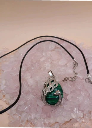 Pendentif en Malachite, merk: Natural, staat: Heel goed, € 5,95, € 6,95 inclusief Kopersbescherming Pro