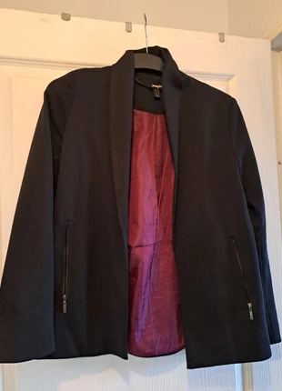 Blazer noir femme, brand: Jennyfer, condizioni: Buone, taglia: M / IT 42 / EU 38, €20.00, €21.70 include la Protezione acquisti