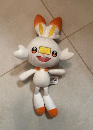 Peluche Pokémon, brand: Pokémon, condition: Very good, size: One size, €4.00, €4.90 includes Buyer Protection