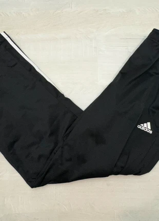 Survêtement adidas noir taille XL logo blanc, marke: adidas, zustand: Sehr gut, größe: XL, 11,99 €, 13,29 € inklusive Vinted-Käuferschutz