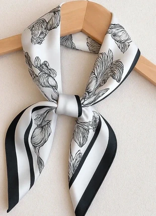 😍Foulard "Coup de Soleil" 🥰 L'accessoire qui fait tourner les têtes🤩, état: Neuf sans étiquette, 7,50 €, 8,58 € Protection acheteurs incluse