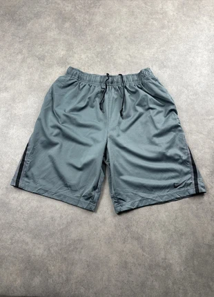 Short de sport large gris Nike taille M homme poche logo brodé - SHO0775, merk: Nike, staat: Heel goed, maat: M, € 11,99, € 13,29 inclusief Kopersbescherming Pro