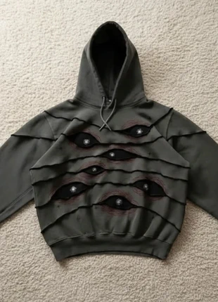 Hoodie marron destroy effet yeux, brand: Original, condizioni: Ottime, taglia: L, €64.90, €68.85 include la Protezione acquisti Pro