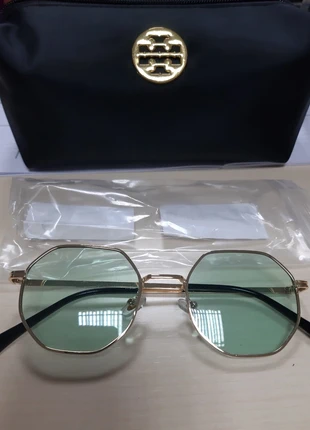 Gafas sol Green, marque: LUJO, état: Neuf avec étiquette, 6,00 €, 7,00 € Protection acheteurs incluse