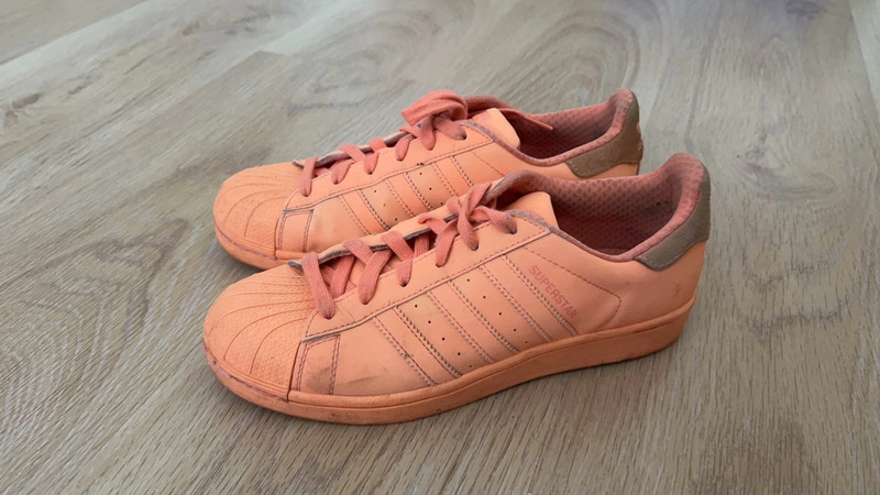 Adidas superstar gympen sneakers zalm roze 39,5 -