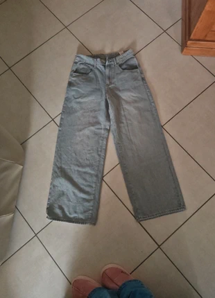Jean baggy, staat: Heel goed, maat: M / 38 / 10, € 5,00, € 5,95 inclusief Kopersbescherming