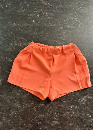 Short zara taille 34/xs - tres bon état, merk: Zara, staat: Heel goed, maat: XS / 34 / 6, € 4,00, € 4,90 inclusief Kopersbescherming