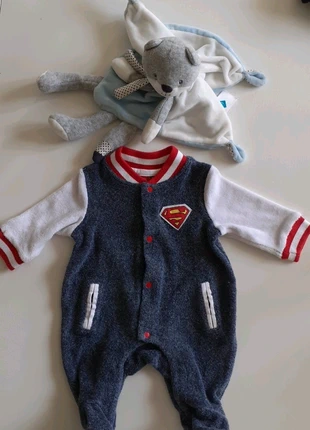 Super pyjaman taille naissance "superbaby" idéal valise maternité, shooting photo, marke: Superman, zustand: Neu, größe: Neugeborenes / 44, 6,00 €, 7,00 € inklusive Vinted-Käuferschutz