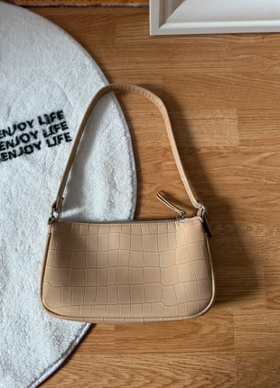 Beige Shoulder Bag, marque: Stradivarius, état: Très bon état, 5,00 €, 5,95 € Protection acheteurs incluse