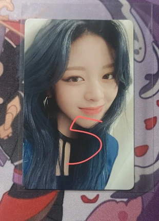Yuna itzy photocard , condizioni: Nuovo con cartellino, €5.00, €5.95 include la Protezione acquisti